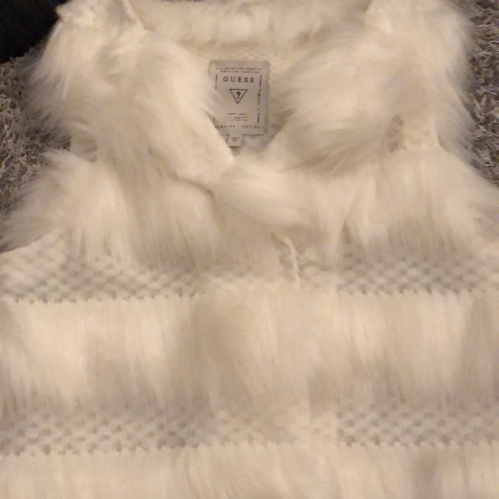 Guess Faux Fur Vest - Picture 2 of 5